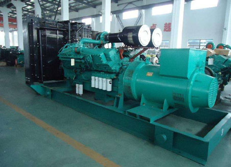 海安800kw康明斯柴油发电机组